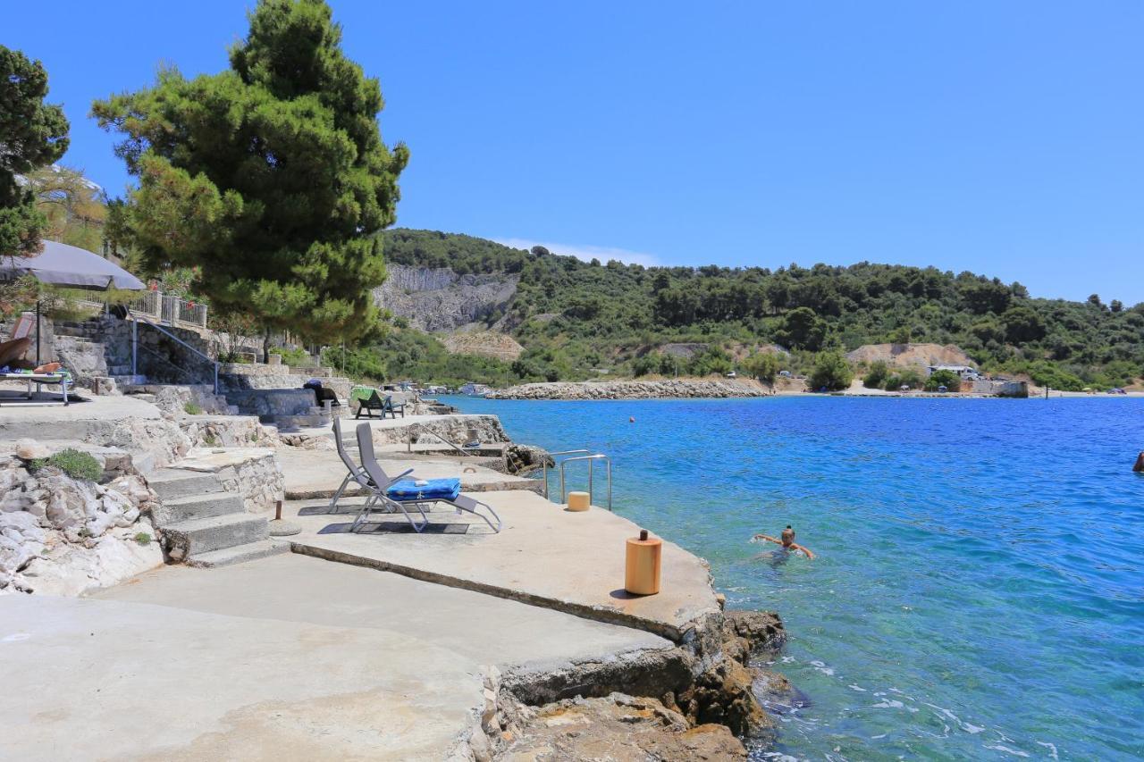 Apartments By The Sea Okrug Donji, Ciovo - 16657 Donji Okrug  Exterior foto
